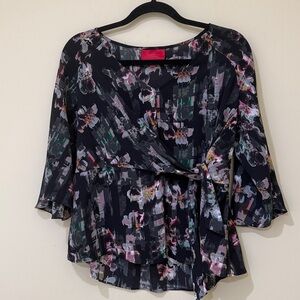 Jennifer Lopez Artistic Brushstroke Blouse - 3/4 sleeves Women’s side tie top S